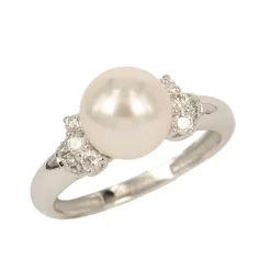 Sale Anello in Oro Bianco con Perla Coltivata di Mare e Diamanti 0,23 Carati Gioielli Con Perle | Anelli